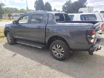 Picture of Ford