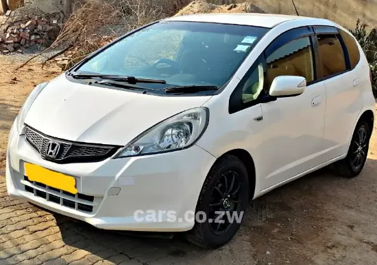 Picture of Honda Fit For Rental