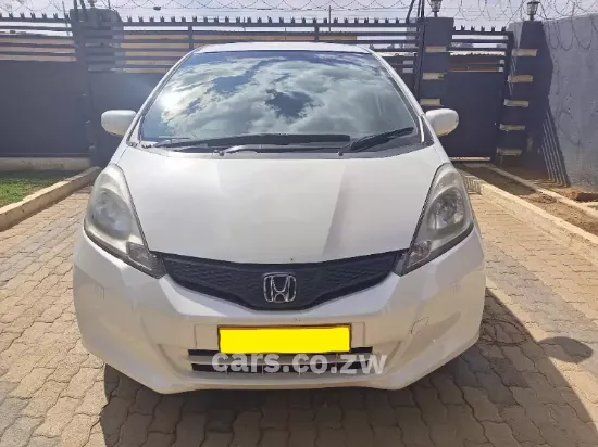 Picture of Honda Fit For Rental