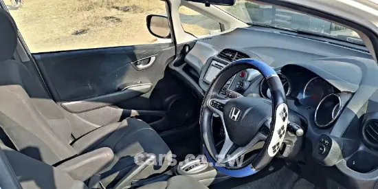 Picture of Honda Fit For Rental
