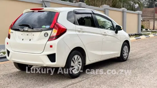 Picture of Honda Fit 2015