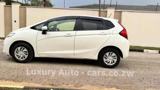 Picture of Honda Fit 2015
