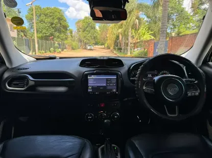 Picture of Jeep Renegade 2019