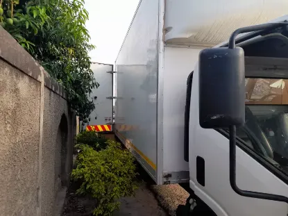 Picture of Truck for rent and removals