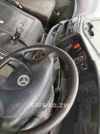 Picture of Mercedes Benz Axor 2008
