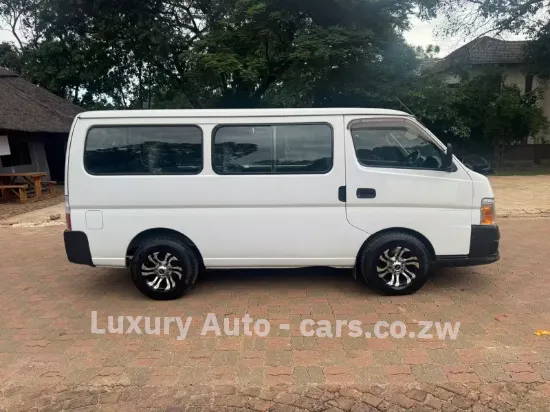 Picture of Nissan Caravan 2008