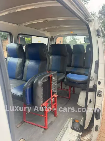 Picture of Nissan Caravan 2008