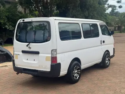 Picture of Nissan Caravan 2008