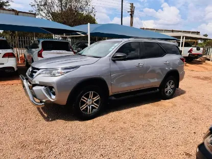 Picture of fortuner Gd6 for hire
