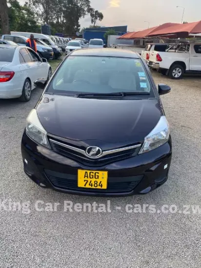 Picture of Toyota vitz new shape