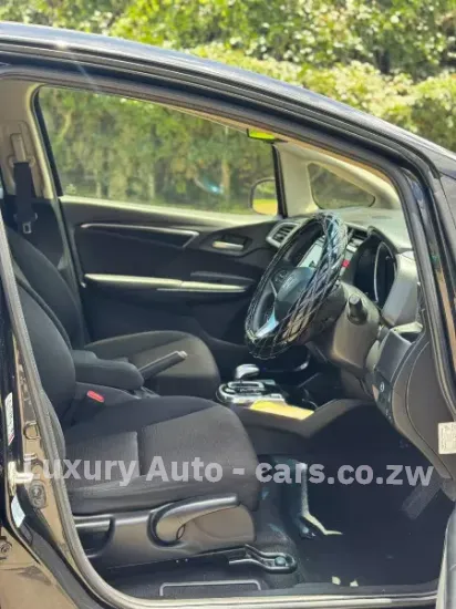 Picture of Honda Fit 2015