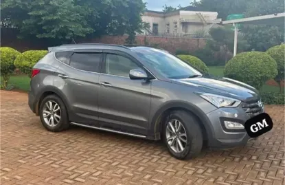 Picture of Hyundai Santa Fe 2014
