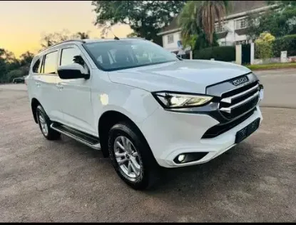Picture of Big SUV's for hire $160