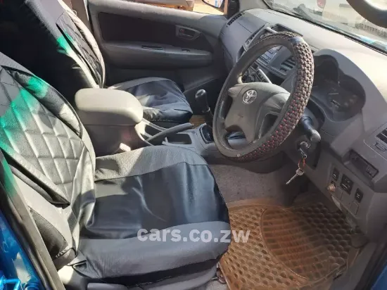 Picture of Toyota Hilux For Rental