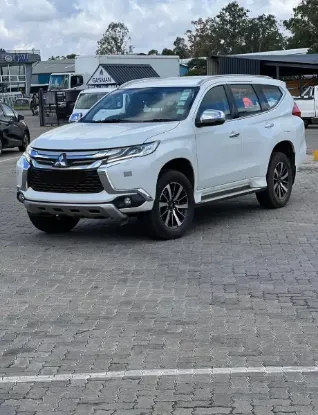 Picture of Mitsubishi Pajero 2018