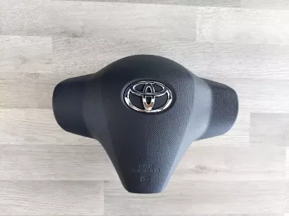 Picture of Left side view mirror and steering airbag cover