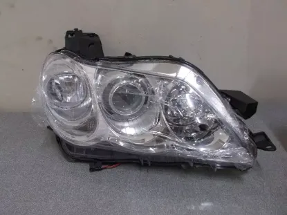 Picture of Toyota Mark X Head Lamp