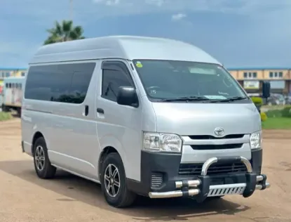 Picture of Toyota Quantum 2016