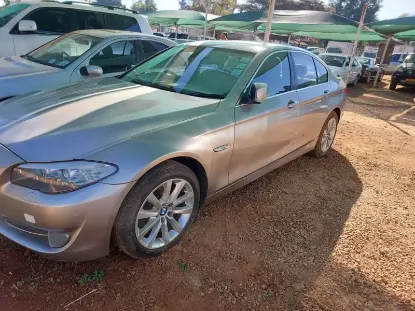 Picture of BMW 5 Series 2010