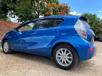 Picture of Toyota Aqua