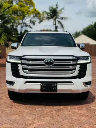 Picture of Toyota Land Cruiser 2023