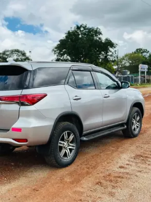 Picture of Toyota Fortuner 2017