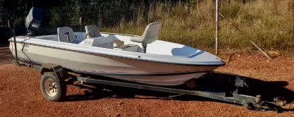 Picture of Bream Supreme Hull with Evinrude 60 Motor 2001