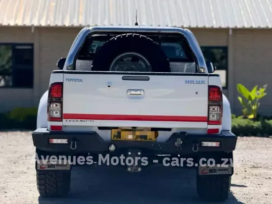 Picture of Toyota Hilux 2015