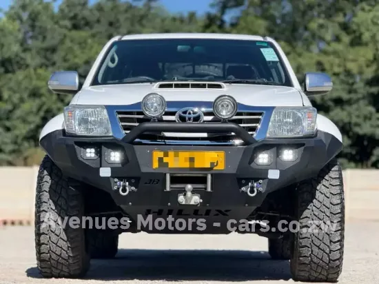 Picture of Toyota Hilux 2015