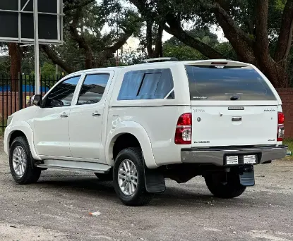 Picture of Toyota Hilux 2014