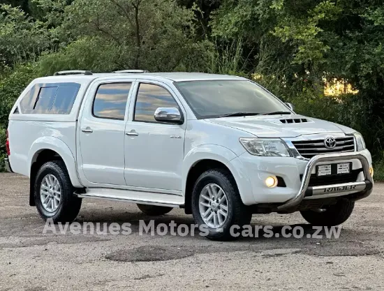Picture of Toyota Hilux 2014