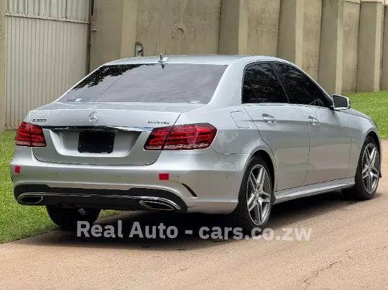 Picture of Mercedes Benz 2015