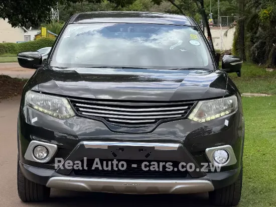 Picture of Nissan X-Trail 2015