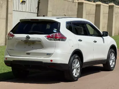 Picture of Nissan X-Trail 2015