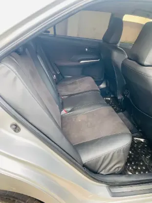 Picture of Toyota Camry 2013