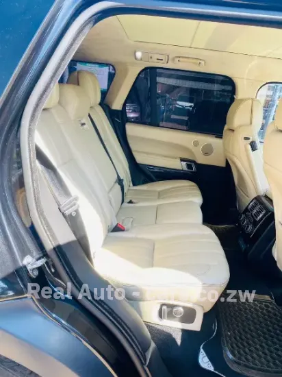 Picture of Range rover Sport 2015