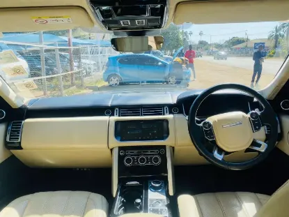 Picture of Range rover Sport 2015