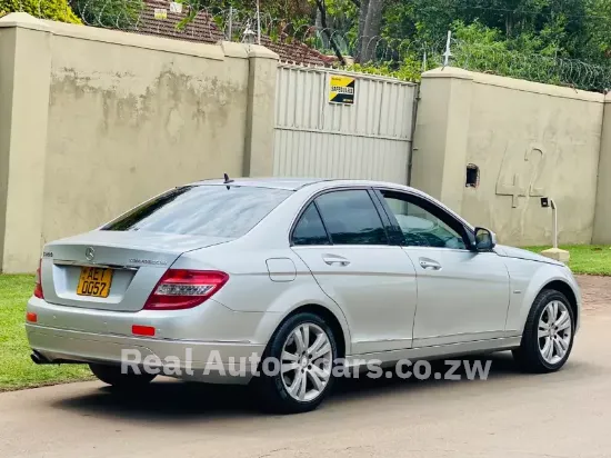 Picture of Mercedes Benz C-Class 2007