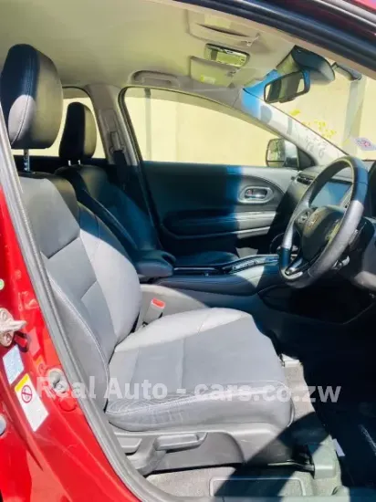 Picture of Honda Vezel 2016