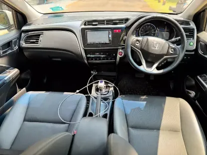 Picture of Honda Grace 2015