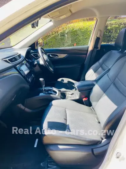 Picture of Nissan X-Trail 2015