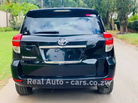 Picture of Toyota Vanguard 2013