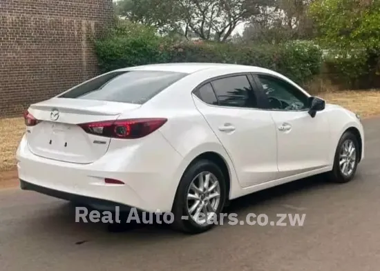Picture of Mazda Axela 2014
