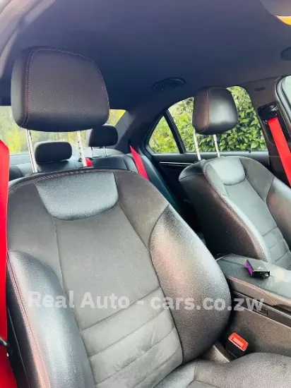Picture of Mercedes Benz C-Class 2014