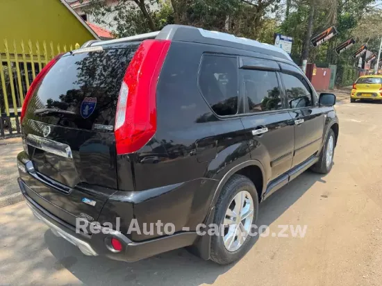 Picture of Nissan X-Trail 2014