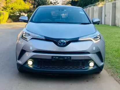 Picture of Toyota C-HR Hybrid 2017