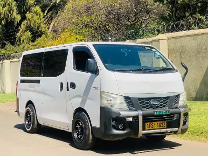 Picture of Nissan NV350 2013
