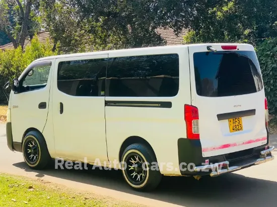 Picture of Nissan NV350 2013
