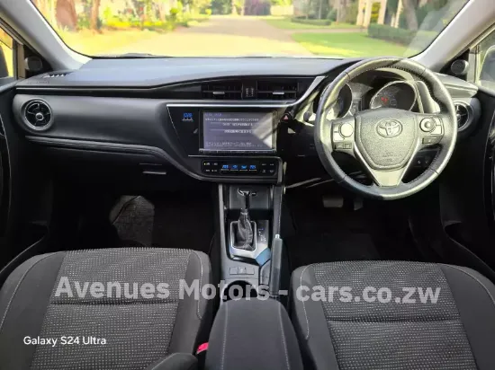Picture of Toyota Auris 2016