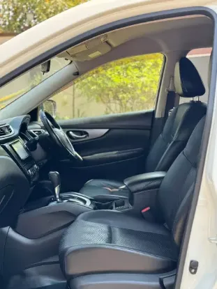 Picture of Nissan X-Trail 2015